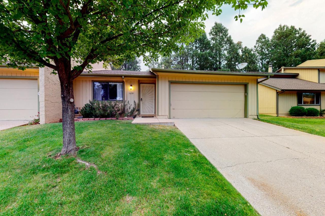 Cozy Mountain Townhome Flagstaff Exterior photo